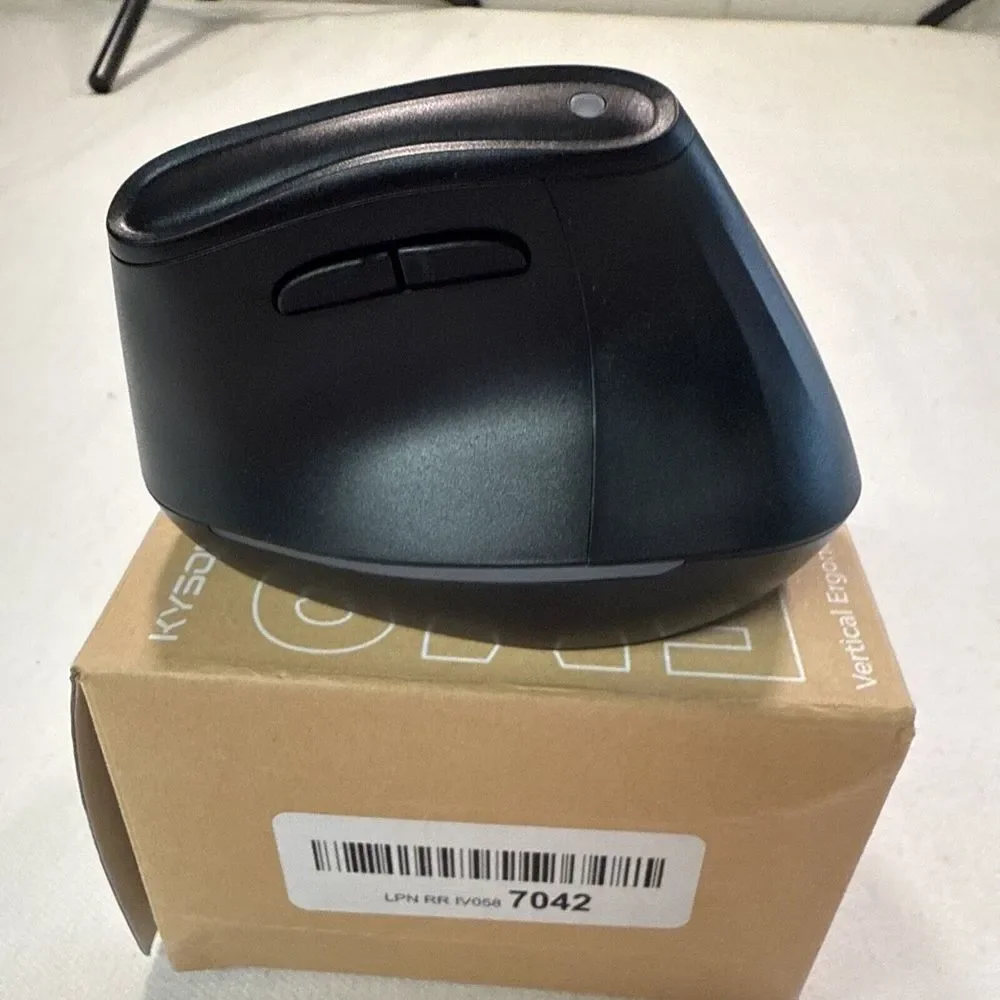 KYSONA 57° Ergonomic Wireless Tower Mouse Vertical Quiet Ergo Mouse New Open Box